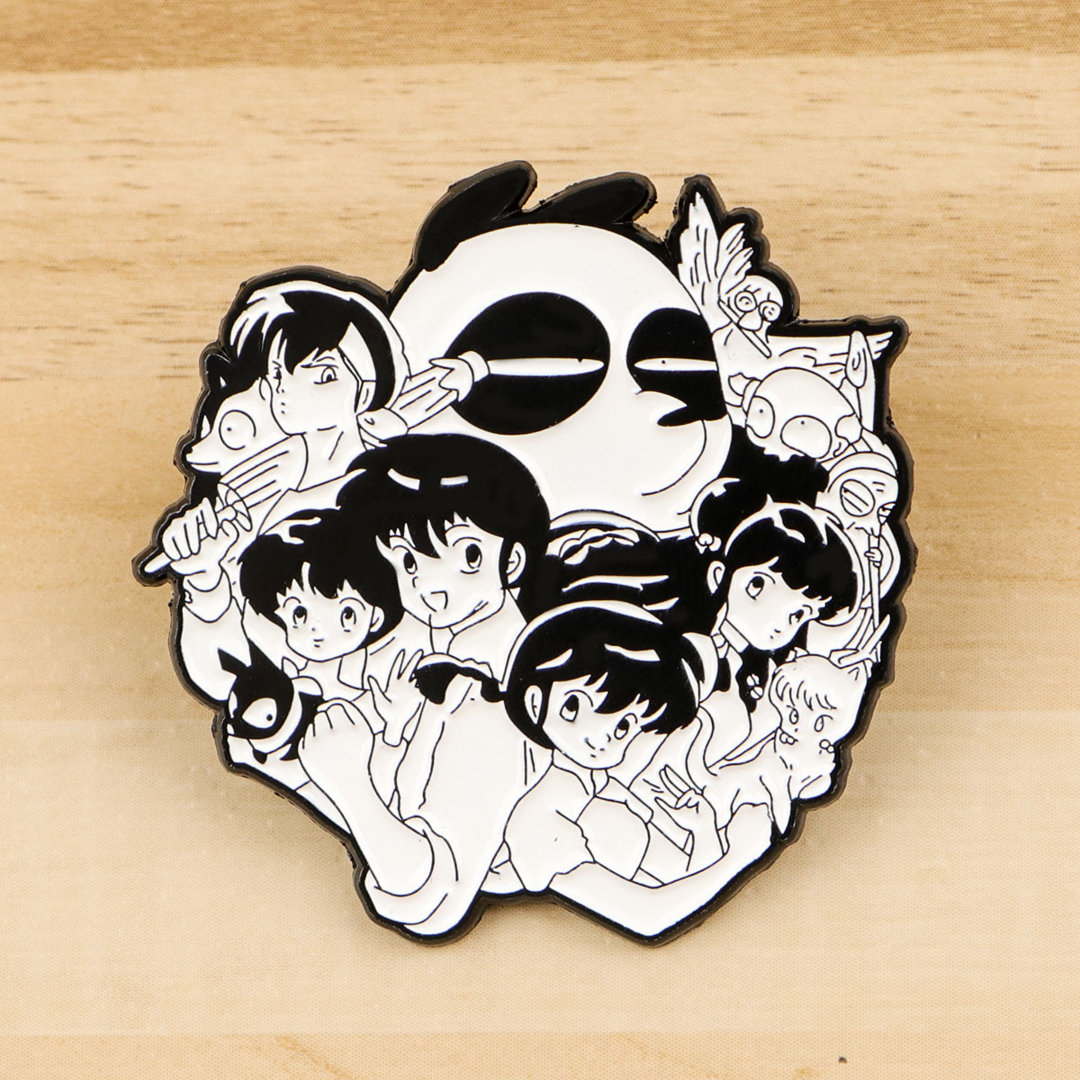 Bros Pin Enamel Babi Kartun Ta - Tuxedo Lapel Pin ulasan dan harga