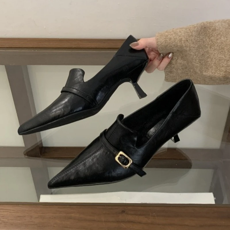 Sepatu Wanita Hak Kitten Elega - Formal Belt Leather Thin ulasan dan harga