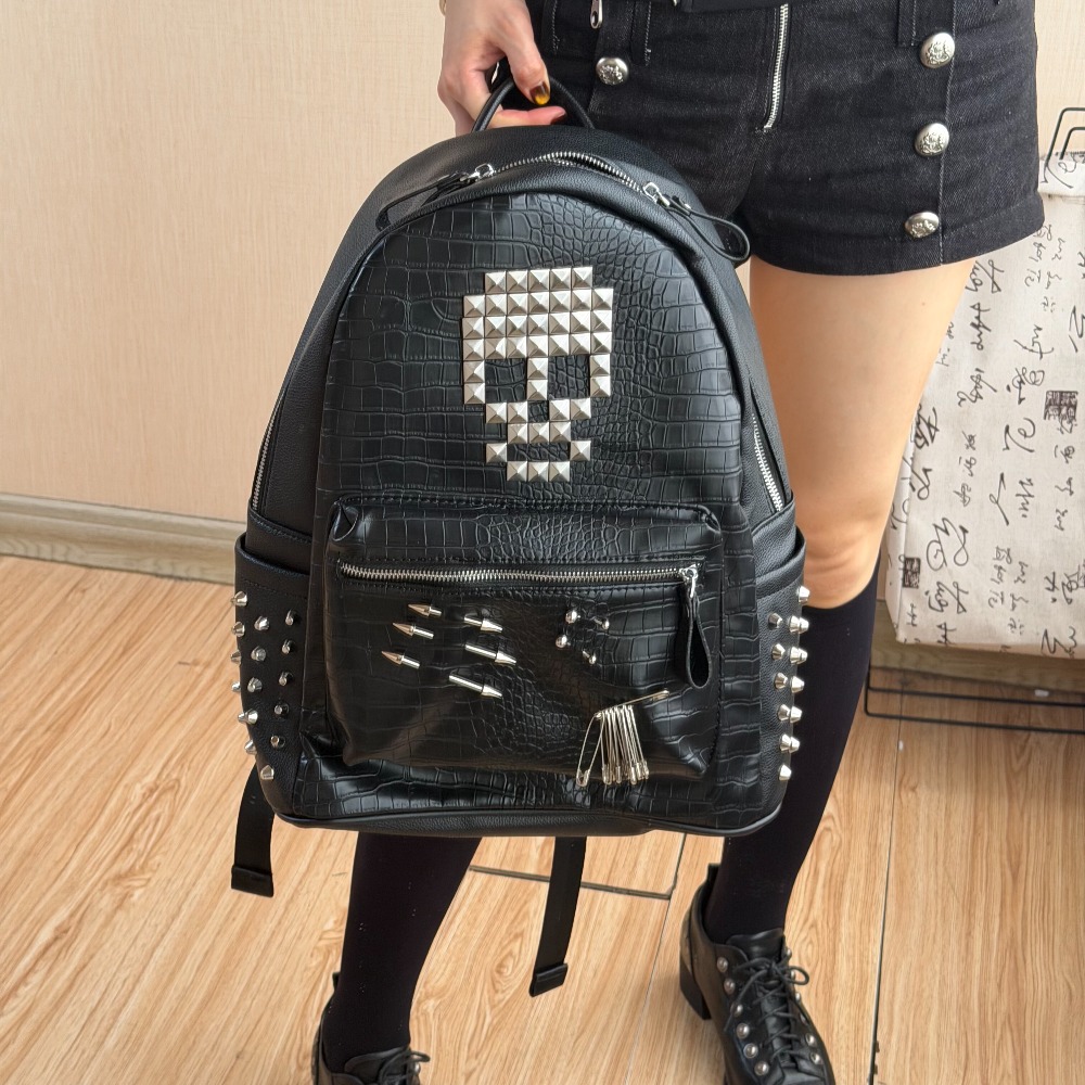 Tas Ransel Motif Kulit Buaya H - Tuxedo Lapel Pin ulasan dan harga