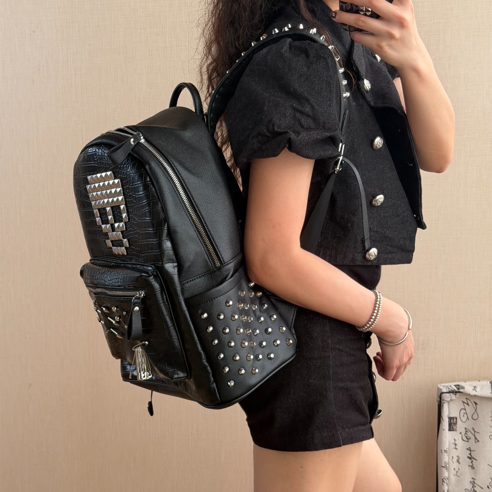 Tas Ransel Motif Kulit Buaya H - Tuxedo Lapel Pin ulasan dan harga