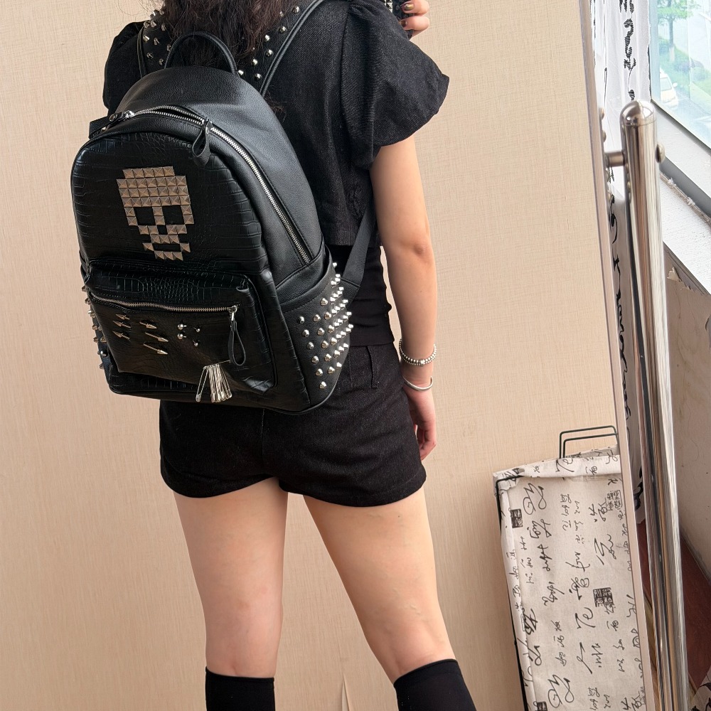 Tas Ransel Motif Kulit Buaya H - Tuxedo Lapel Pin ulasan dan harga